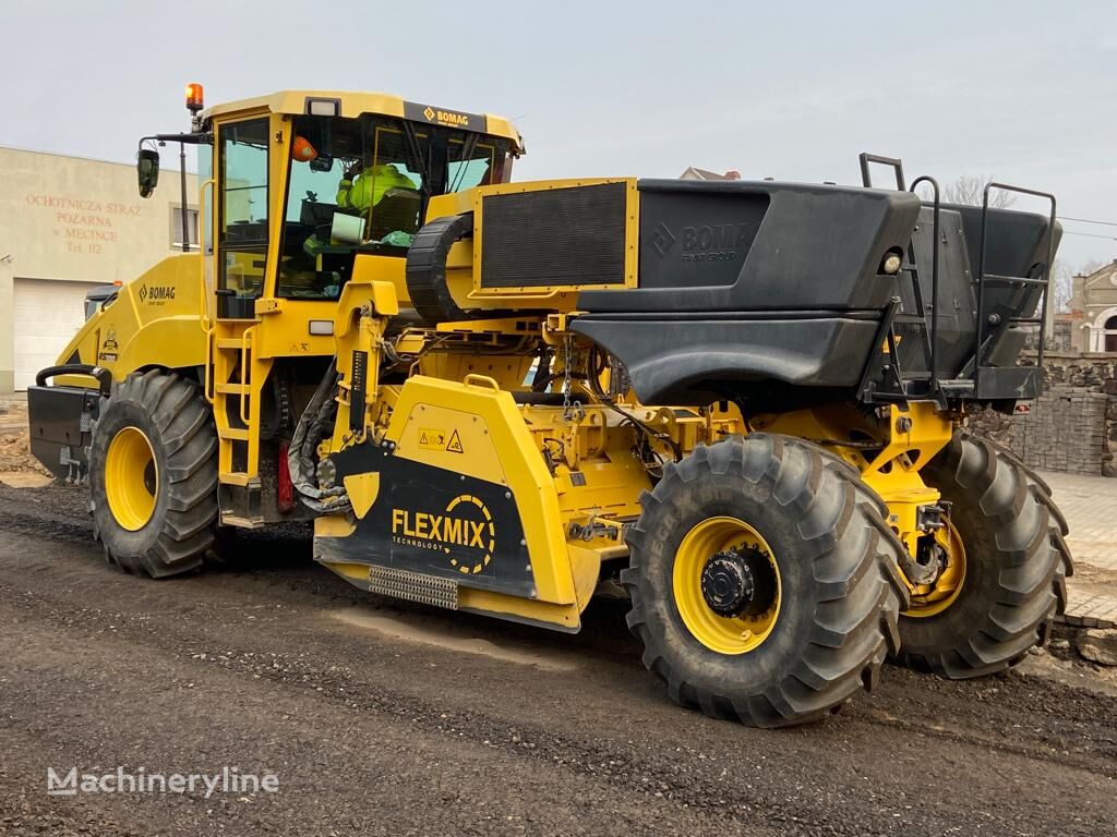 recyklátor BOMAG RS500