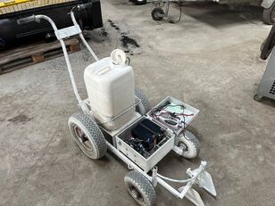 H&aring;ndholdt road marking machine