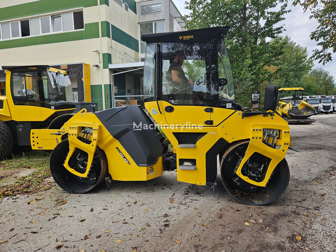 BOMAG BW 151 AD-F road roller