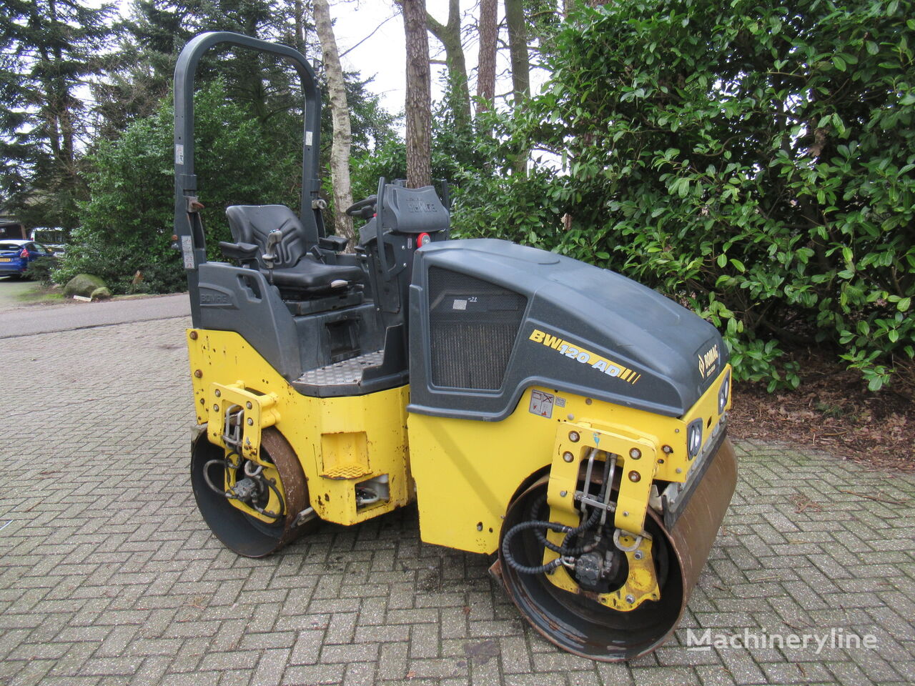 walec drogowy BOMAG BW120 -AD5