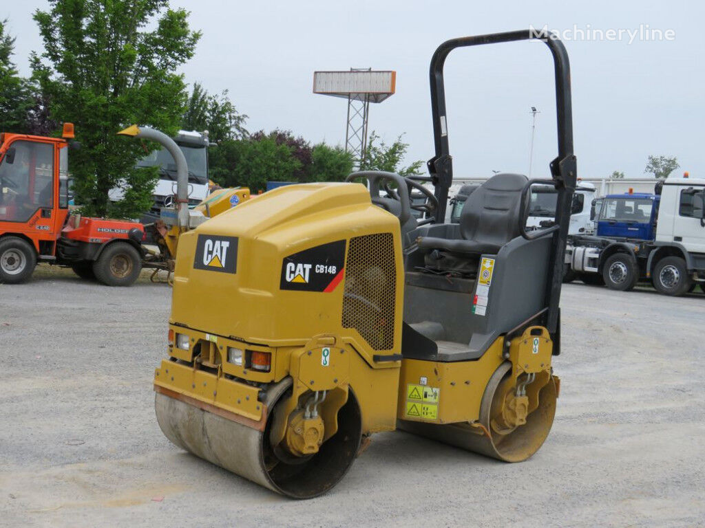 بكرة الطريق Caterpillar CB14 B