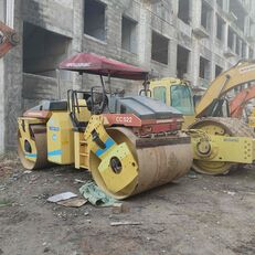 пътен валяк Dynapac CC522