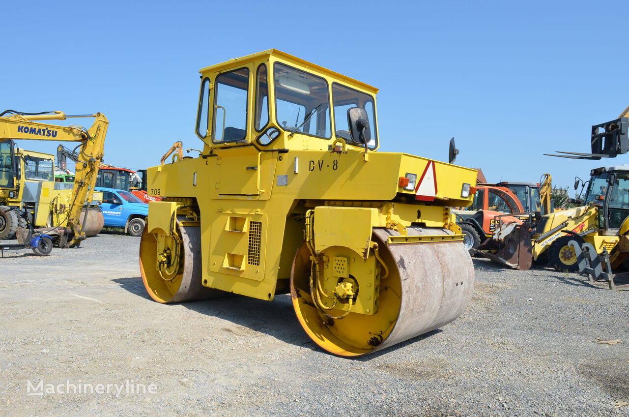 Hamm DV 8.22 road roller