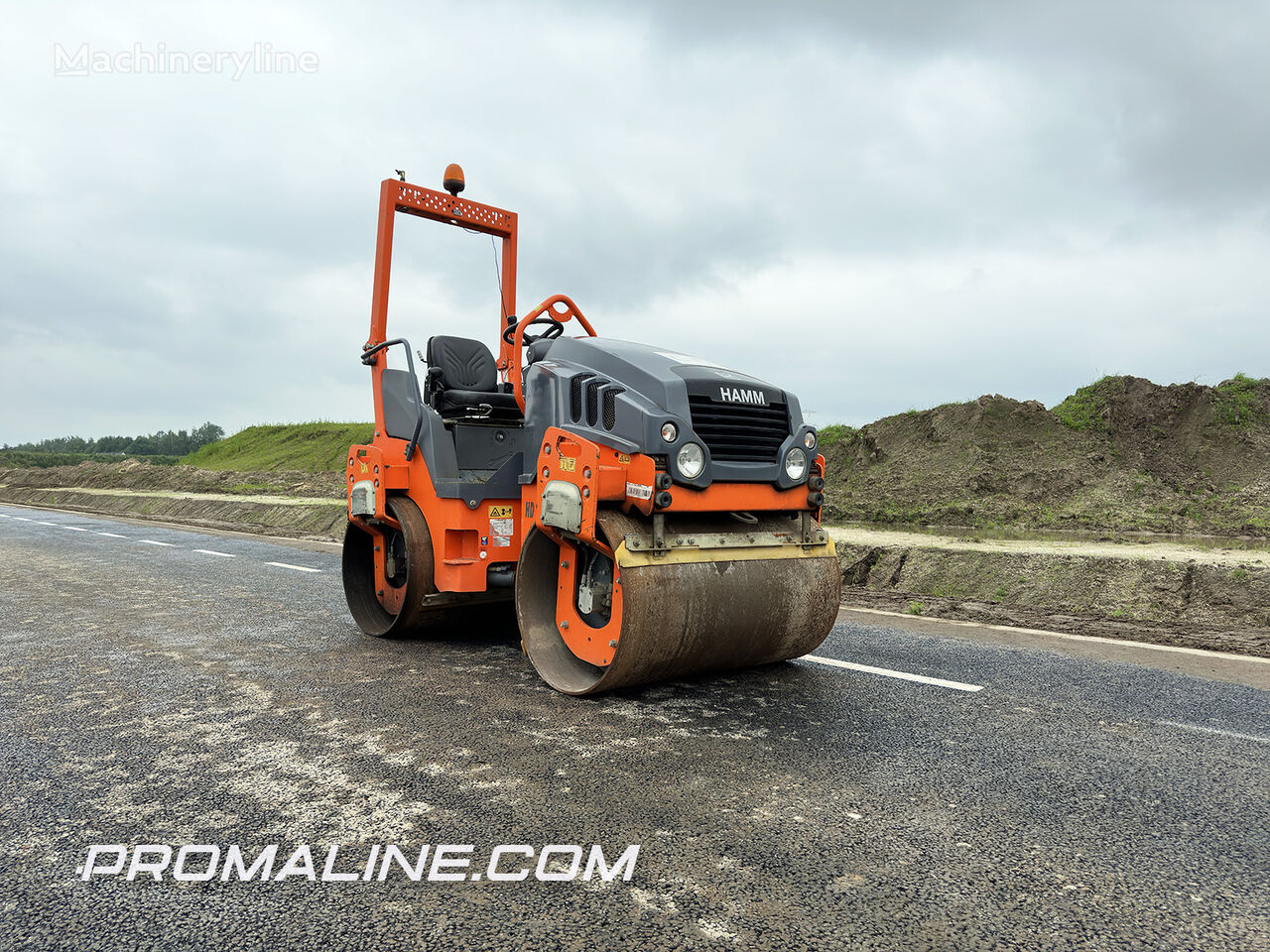 Hamm HD 12 VV road roller