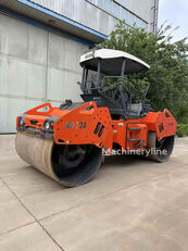 بكرة الطريق Hamm HD128