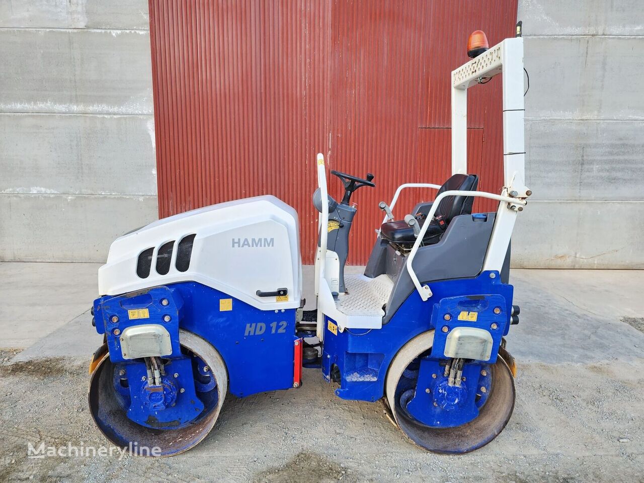 Hamm HD12VV tandemwals