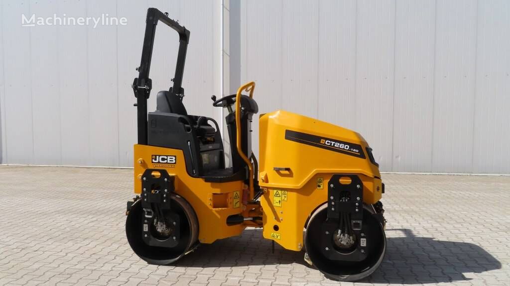 new JCB CT 260-120 road roller