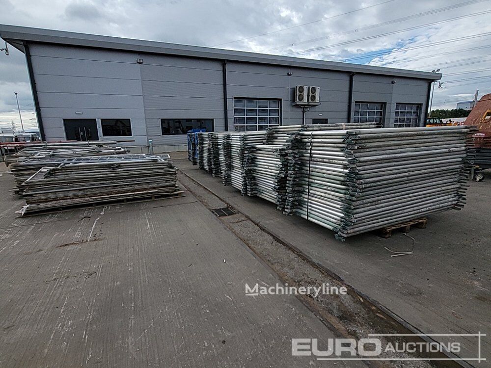 Échafaudage Selection of Various Size GASS Ledger Frames (6 Pallets of) à vendre | Machineryline CD Échafaudage Selection of Various Size GASS Ledger Frames (6 Pallets of) - Machineryline