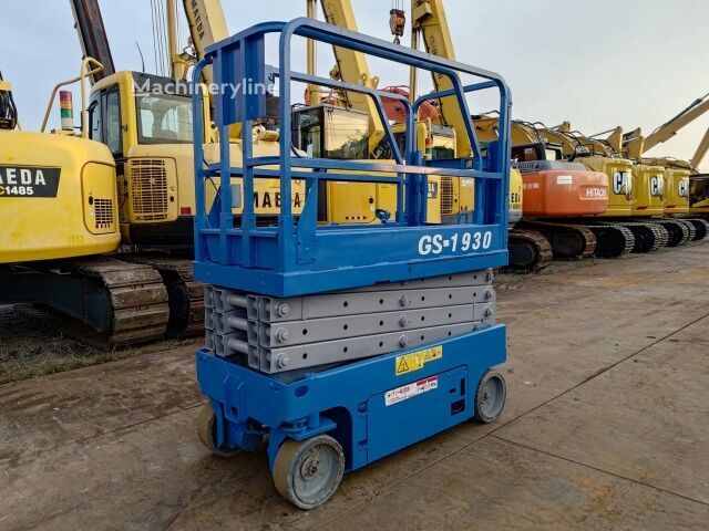 Genie GS-1930 scissor lift - Machineryline