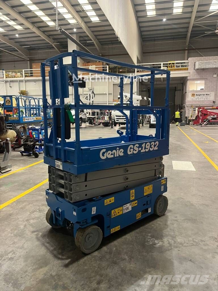 Genie GS 1932 scissor lift - Machineryline