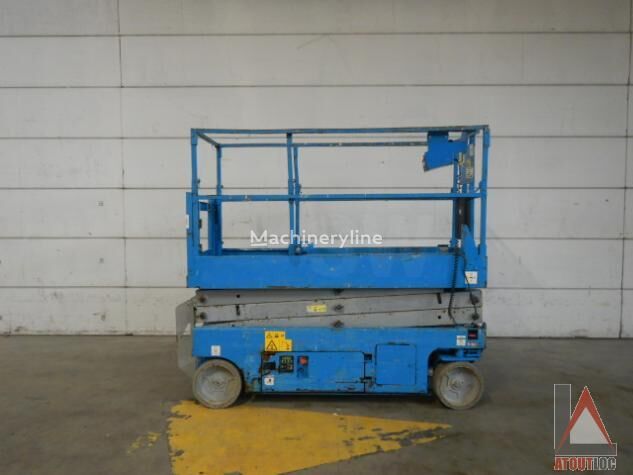 Genie GS-2032 scissor lift