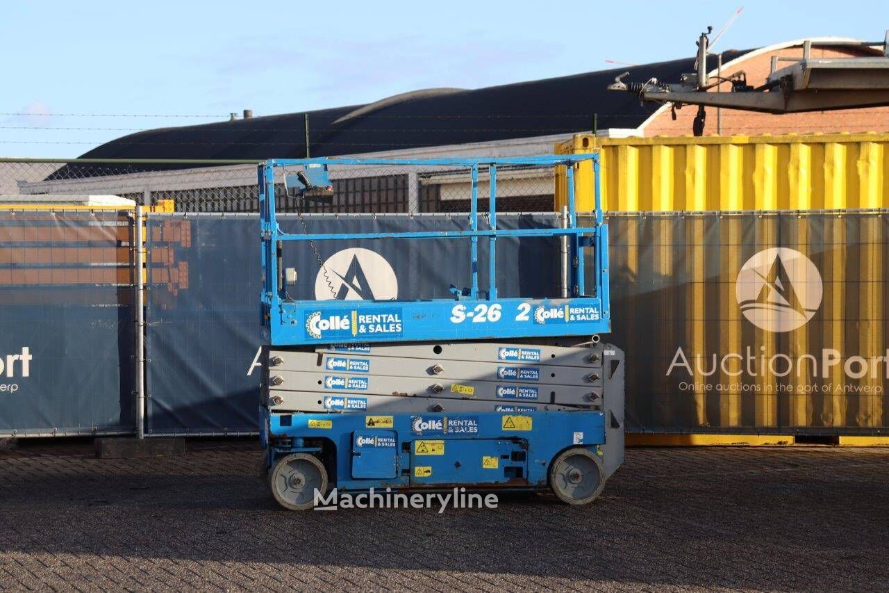 Genie GS-2632 scissor lift