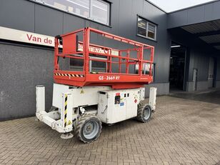 Genie GS 2669 RT  Hoogwerker / Arbeitsbuhne 10M werkhoogte 4x4 kubota  scissor lift
