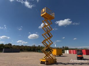 Genie GS-4047 scissor lift