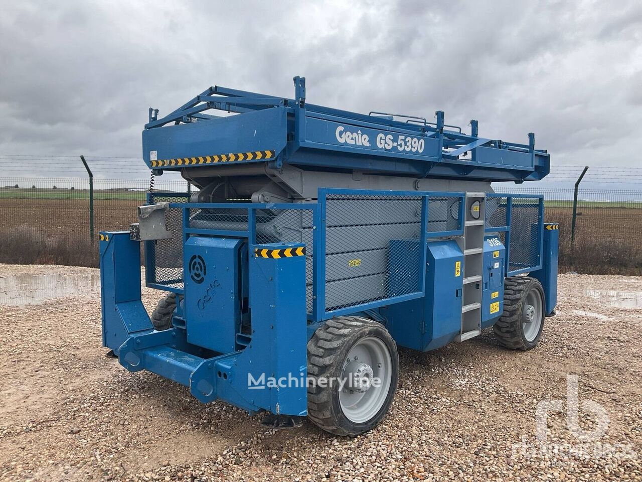 Genie GS-5390 4x4 Diesel 18 Mts 4x4 scissor lift