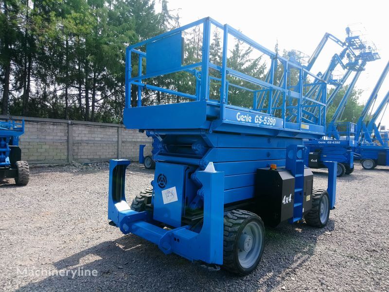 Genie GS-5390 RT scissor lift