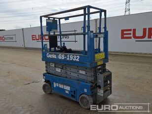 Genie GS1932 scissor lift