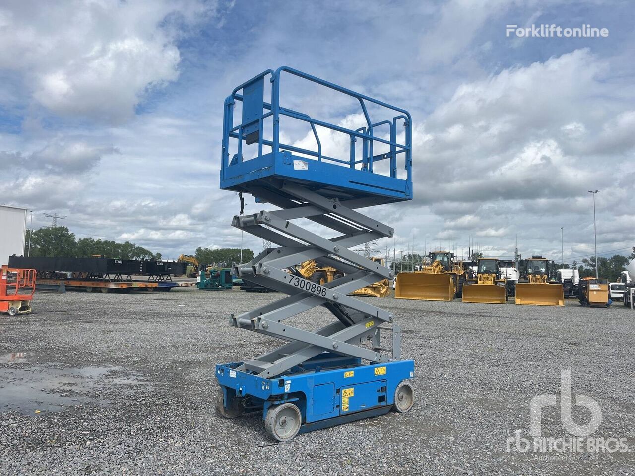 Genie GS2646 Electric scissor lift