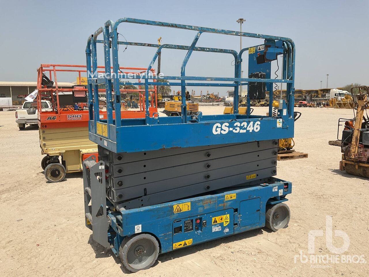 Genie GS3246 Electric scissor lift for sale | Machineryline ZA Genie GS3246 Electric scissor lift - Machineryline
