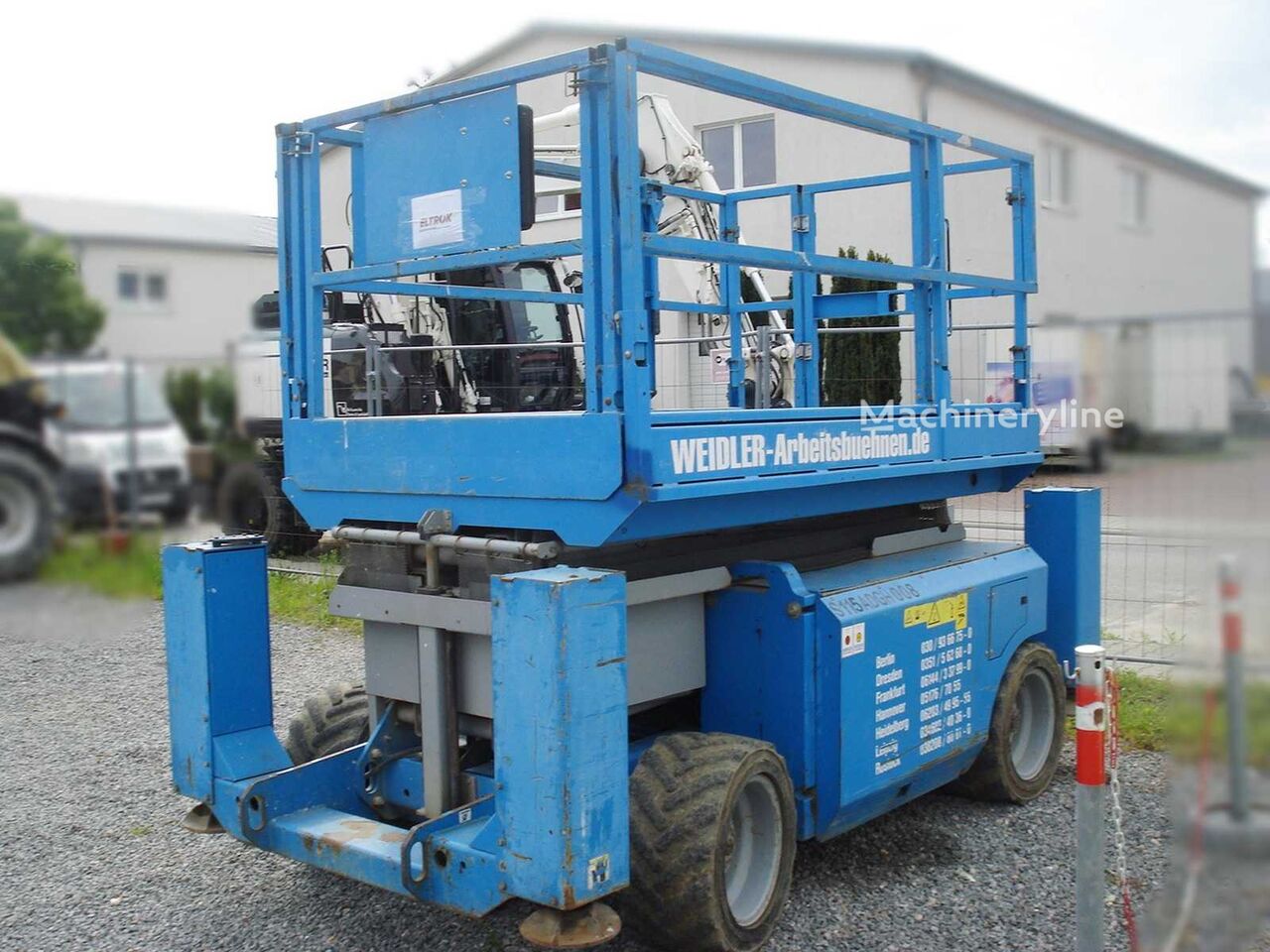 Nacelle ciseaux Genie GS3268 à vendre | Machineryline GN Nacelle ciseaux Genie GS3268 - Machineryline