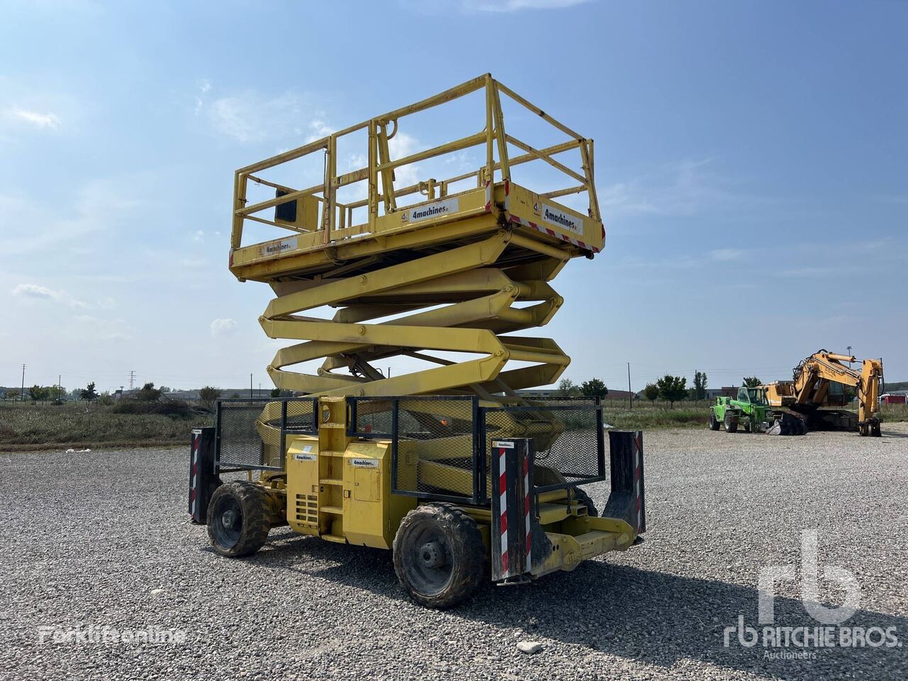 Genie GS4390 Diesel scissor lift