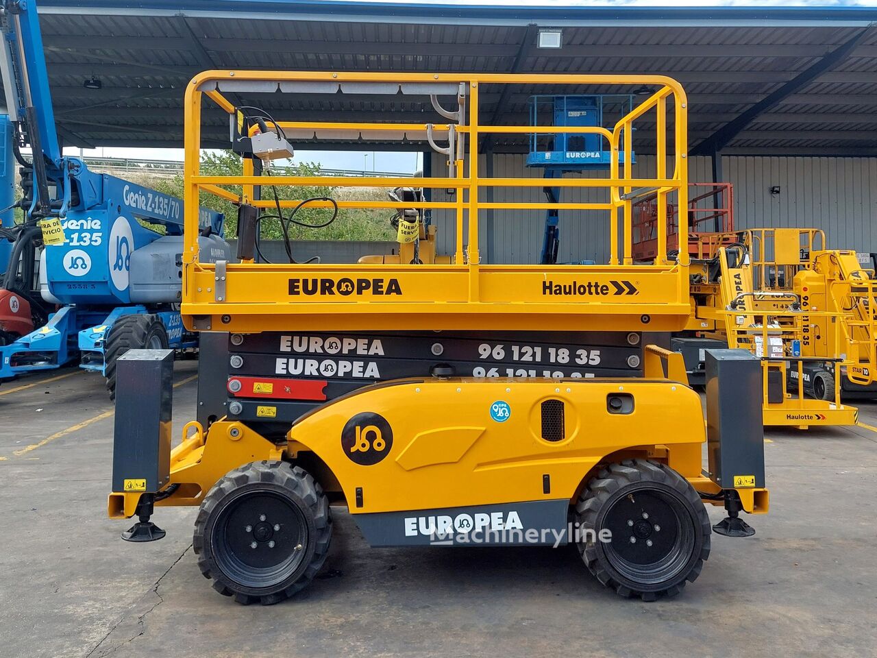 Купить ножничный подъемник Haulotte C12DX | Machineryline EE Ножничный подъемник Haulotte C12DX - Machineryline