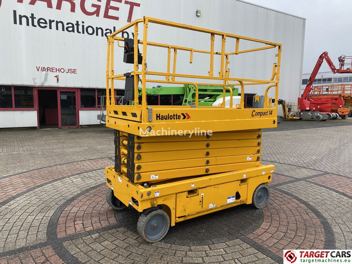 Haulotte COMPACT 14  scissor lift