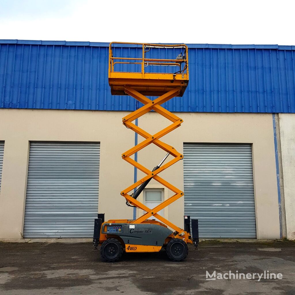 Haulotte COMPACT10DX scissor lift