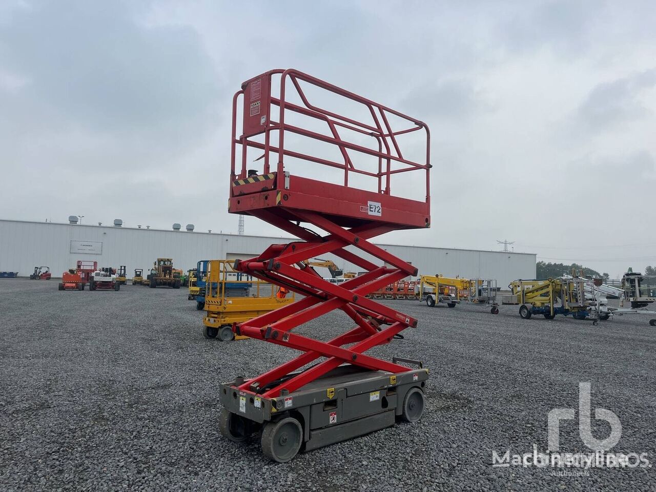 Haulotte COMPACT8CU Electric scissor lift