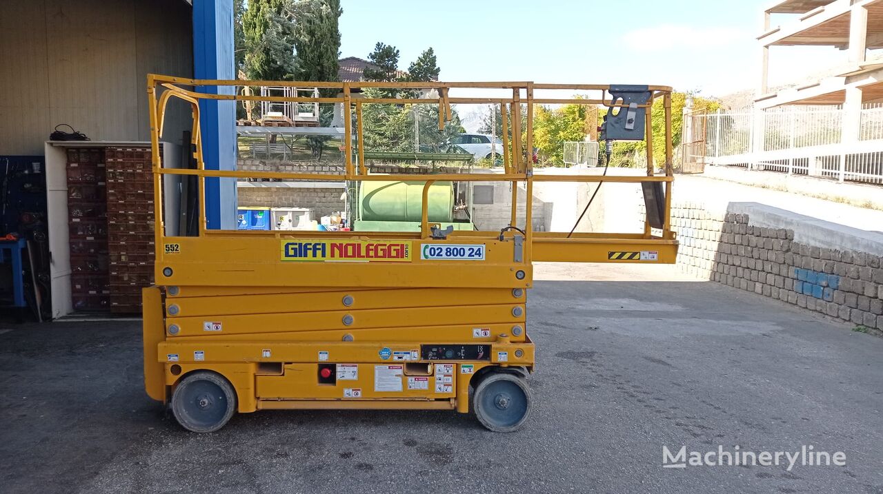 Haulotte Compact 10N scissor lift