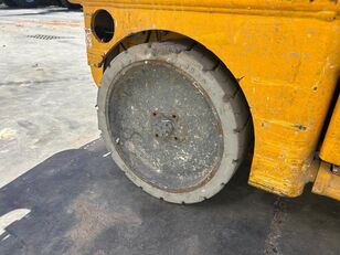 Haulotte Compact 8 シザーリフト販売用 - 画像 11 | Machineryline JP Haulotte Compact 8 シザーリフト | 画像 11 - Machineryline