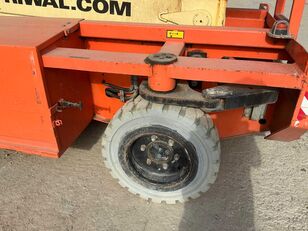 Nacelle ciseaux Holland Lift Q135EL18 à vendre - Image 14 | Machineryline CM Nacelle ciseaux Holland Lift Q135EL18 | Image 14 - Machineryline