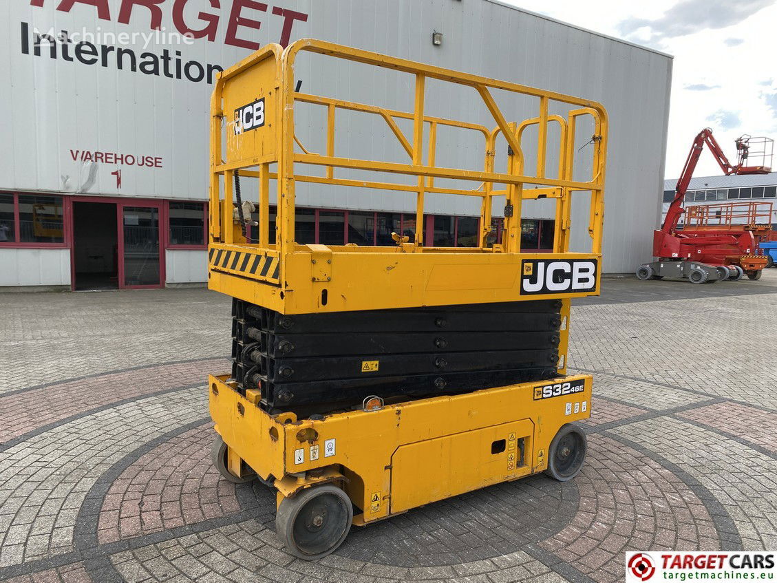 JCB S3246E  scissor lift