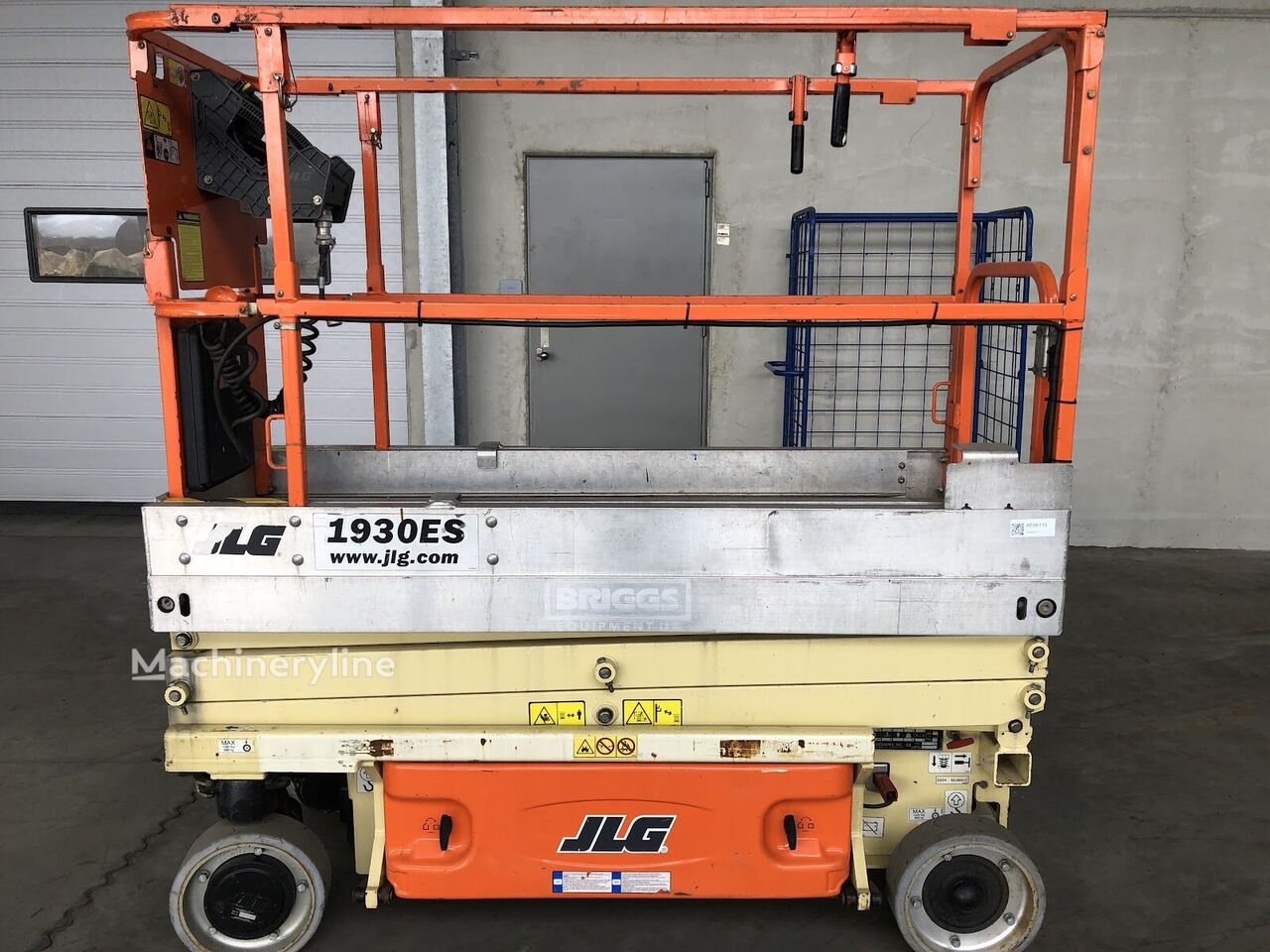 JLG 1930ES scissor lift