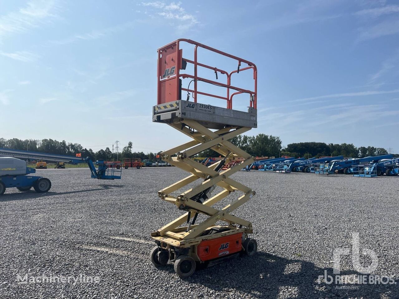 JLG 1930ES Electric scissor lift