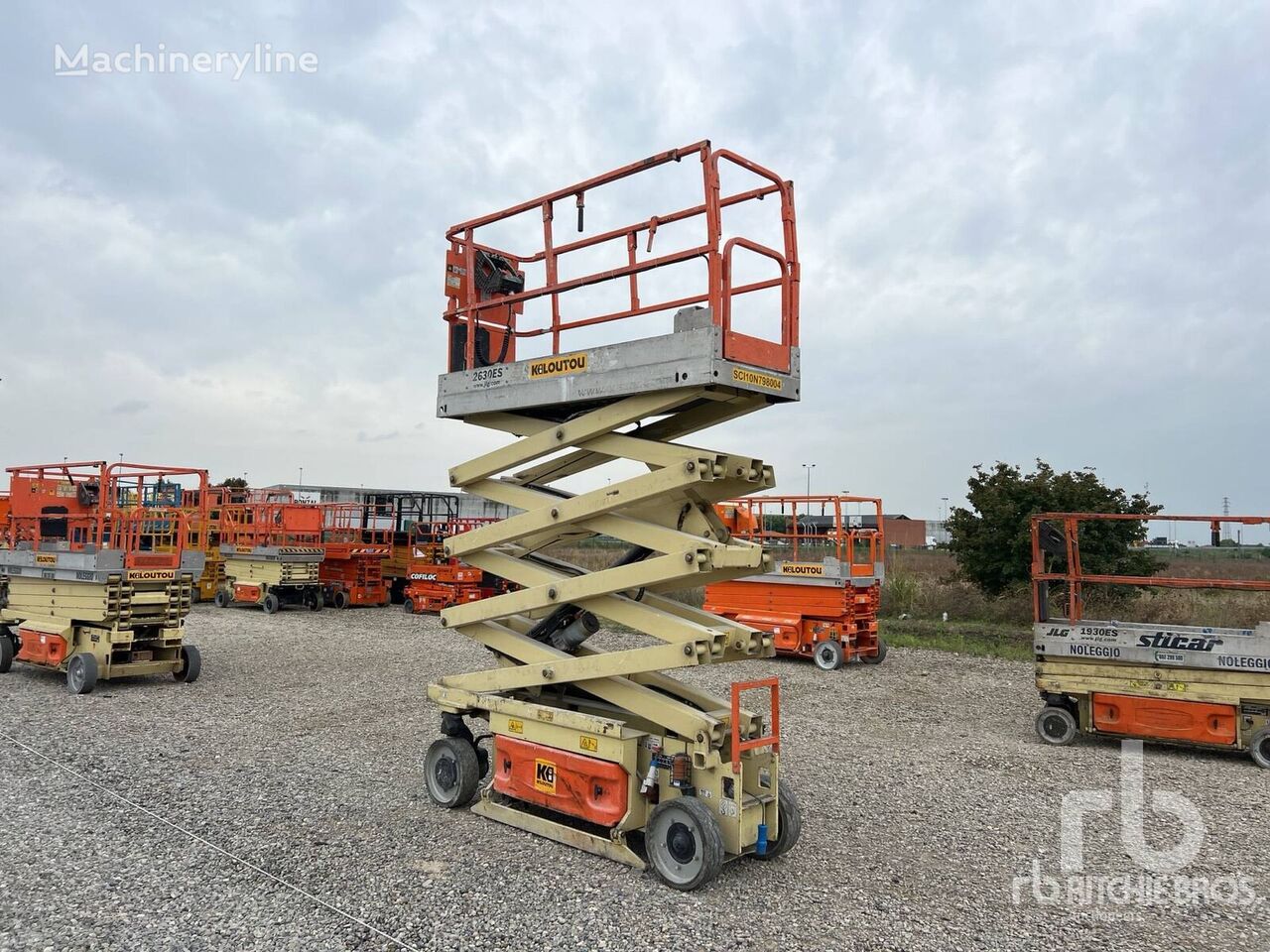 scissor lift JLG 2630ES