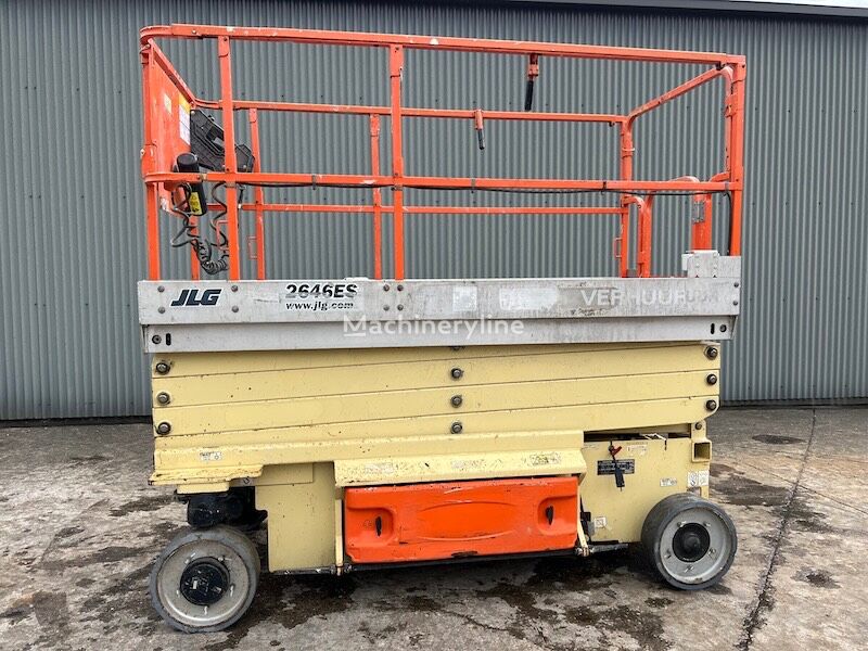 JLG 2646 ES scissor lift