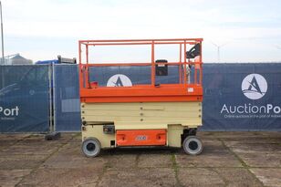 &scaron;karjasta dvižna plo&scaron;čad JLG 2646 ES