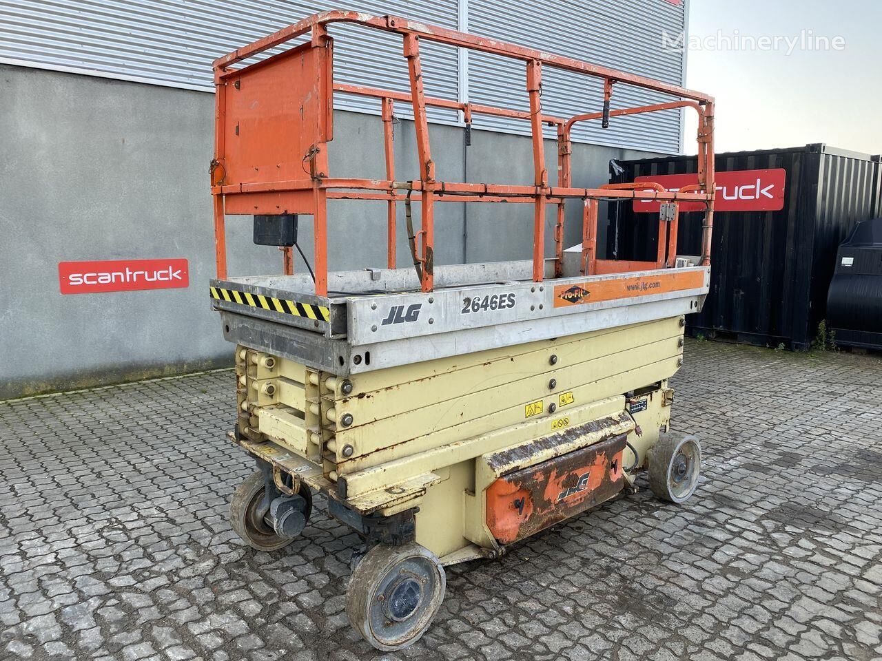 JLG 2646ES scissor lift