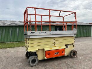 ножничный подъемник JLG 3246ES
