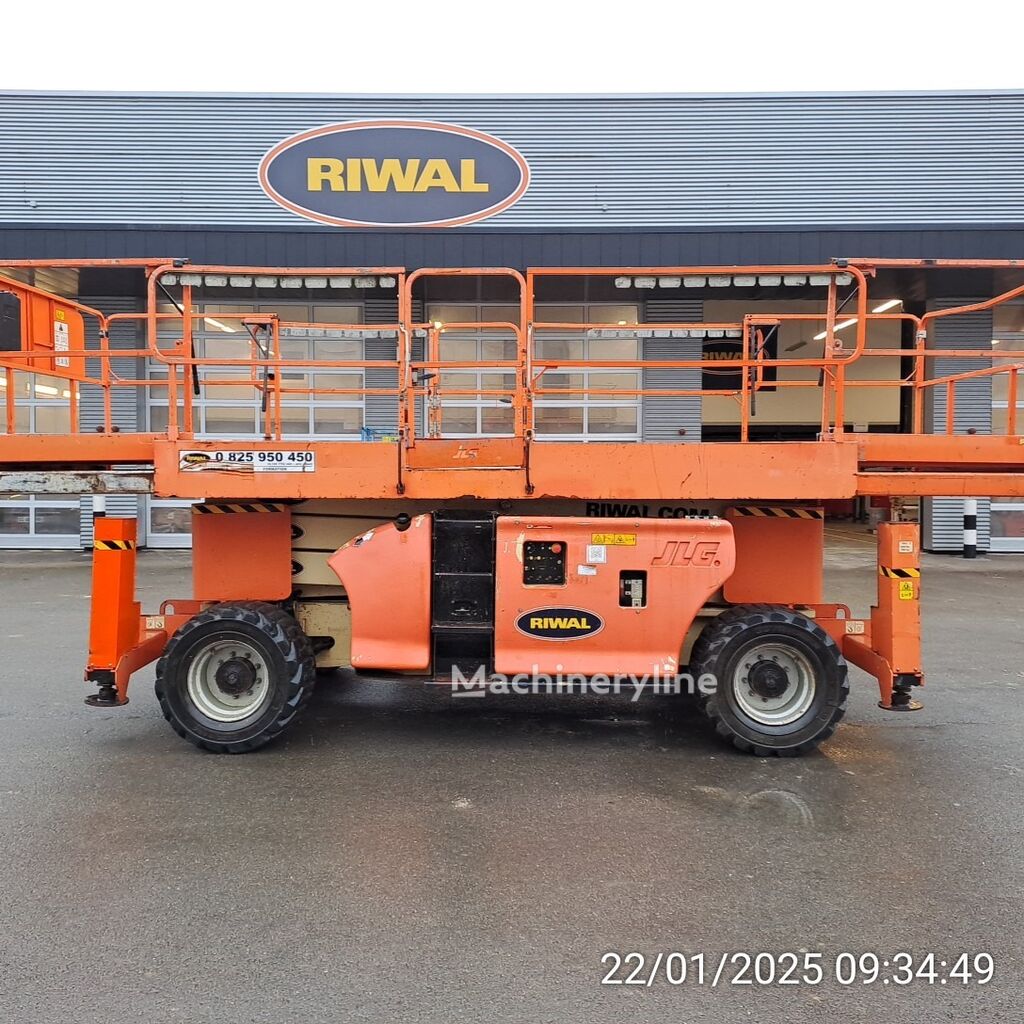 ножничный подъемник JLG 3394RT