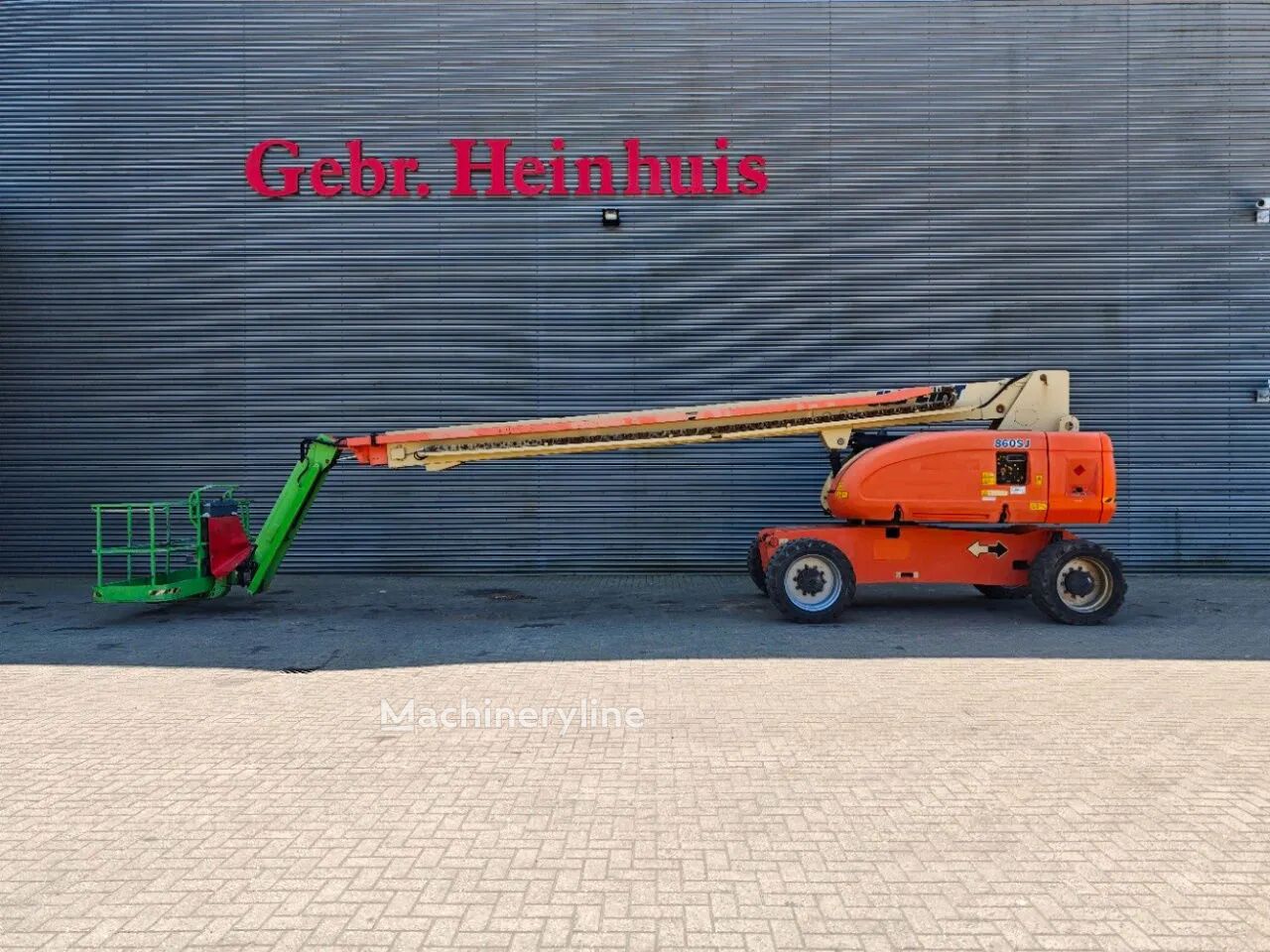 Ψαλιδωτού ανυψωτήρα JLG 860 SJ προς πώληση | Machineryline GR Ψαλιδωτός ανυψωτήρας JLG 860 SJ - Machineryline