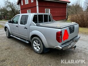 رافعة هيدروليكية مقصية Nissan Navara