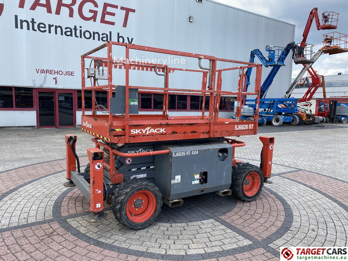 Nacelle ciseaux Skyjack SJ6826 RT SCISSOR 4x4 DIESEL WORK LIFT 992CM 2019 624H 37013684 - Machineryline