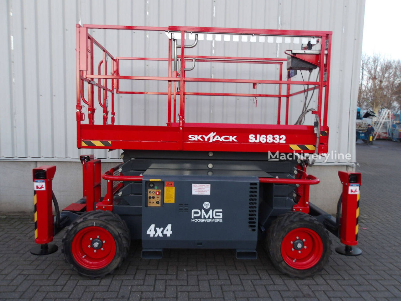Skyjack SJ6832RT scissor lift - Machineryline