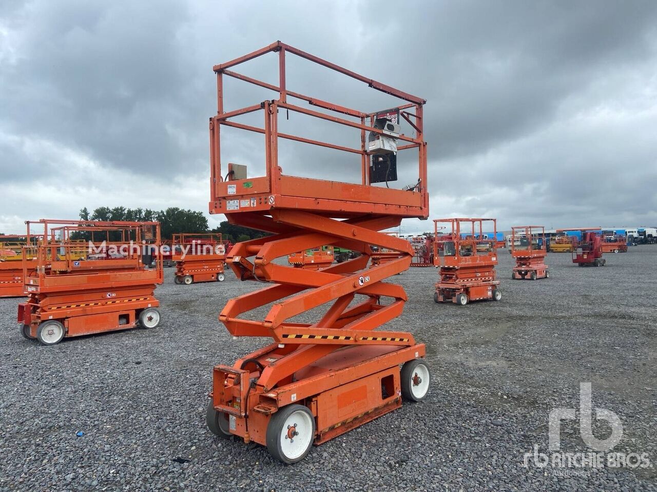 Skyjack SJIII 3220 Electric plataforma de tijera - Machineryline