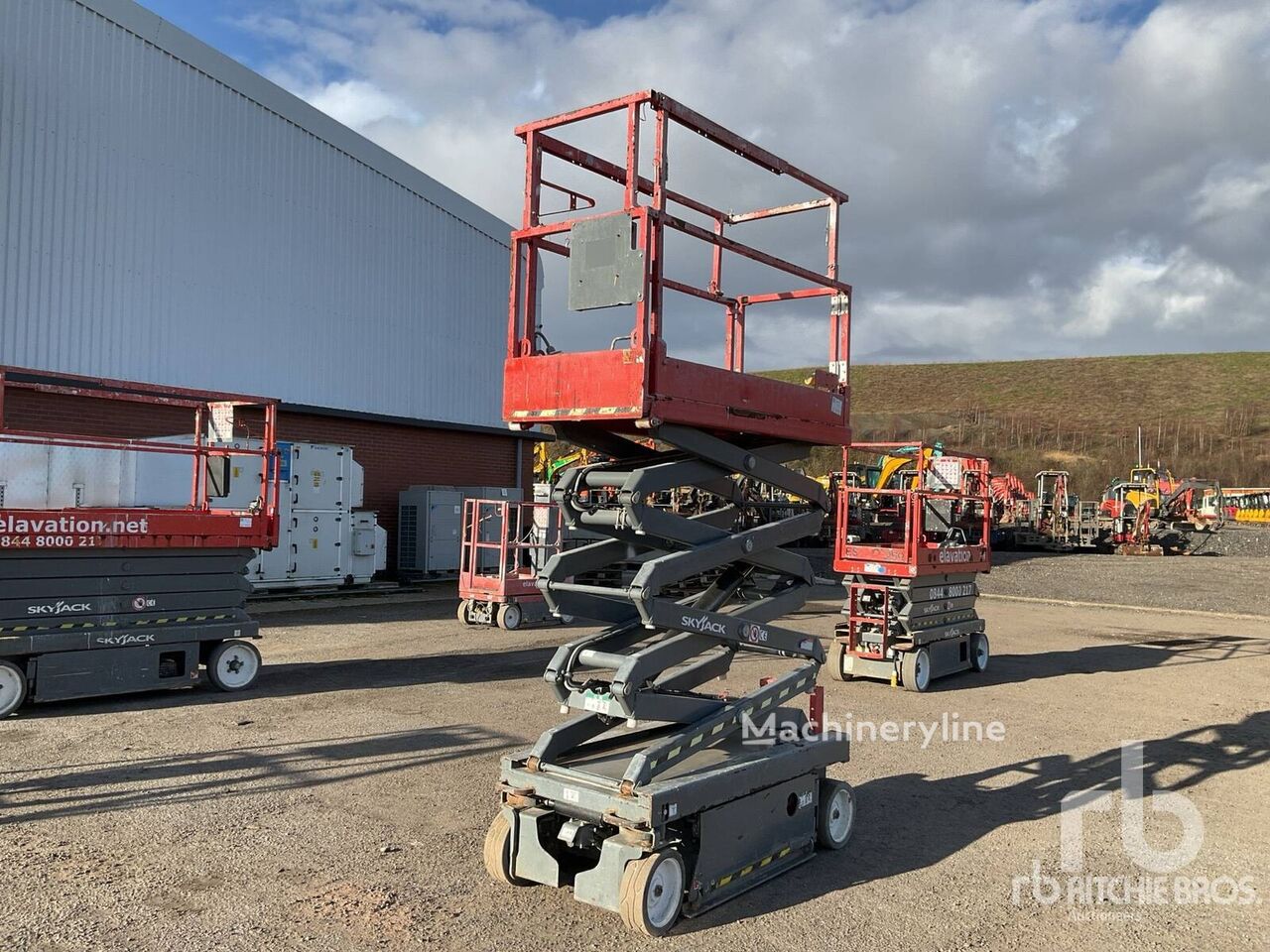 Skyjack SJIII3219 Electric scissor lift