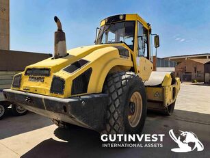 BOMAG BW 213 DH-4 compactador de tierra