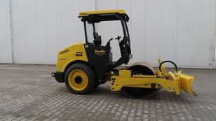 compacteur monocylindre BOMAG BW124 DH-5