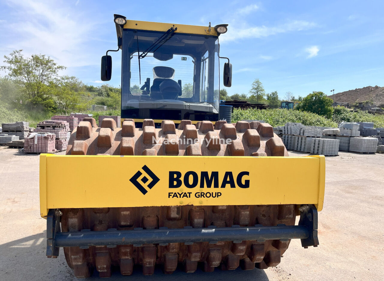 BOMAG BW213 PDH-5 single drum compactor